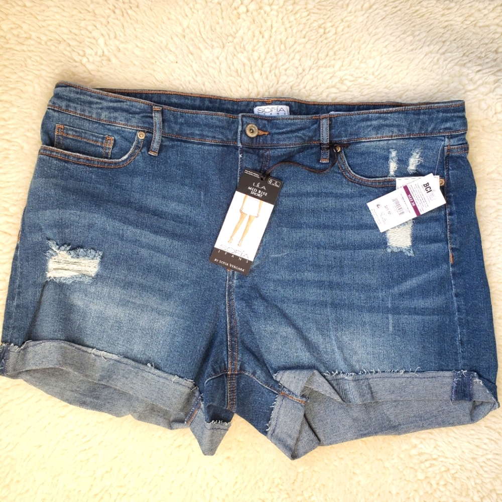 Sofia Womans Shorts